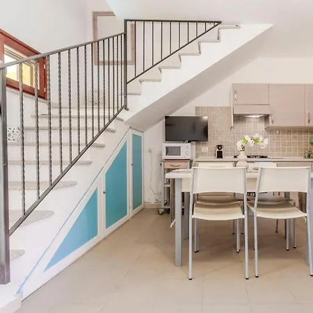 Emerald Private Compound Swimming Pool Villa *