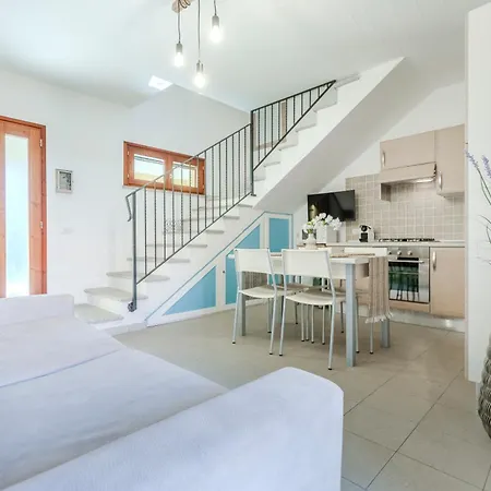 Emerald Private Compound Swimming Pool * SantʼAnna Arresi