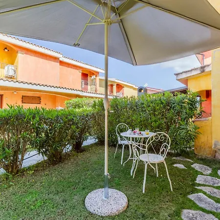 Villa Emerald Private Compound Swimming Pool