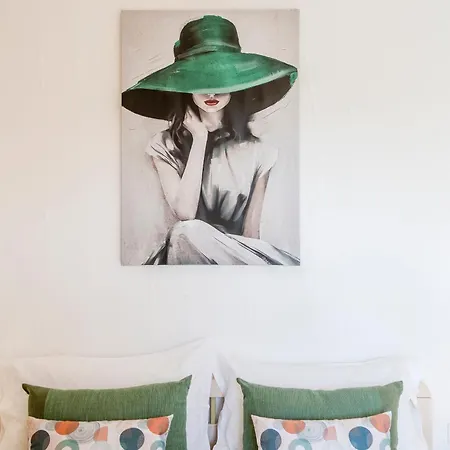 Emerald Private Compound Swimming Pool Villa *